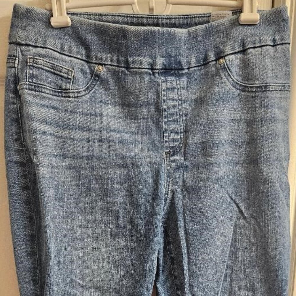 EUC Women's Chico's Ankle Jegging Jean, Size 8R (Chico size 1R)